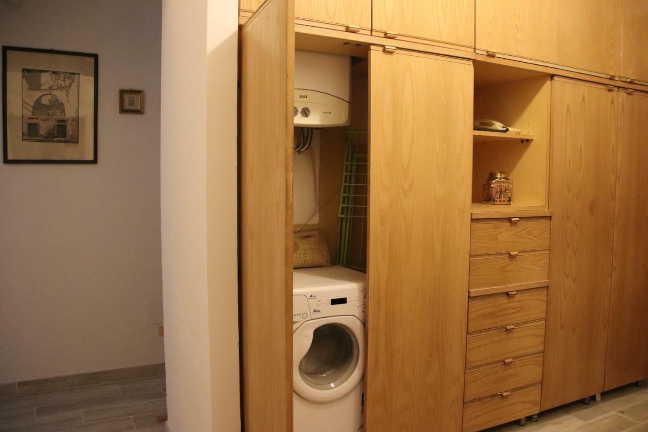 Am Liv' Apartment Bologna Bagian luar foto